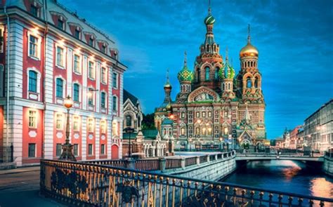 Plan your saint petersburg trip with our useful traveller info. Rusland: Moskou - Wolga - Sint-Petersburg | Lochristinaar