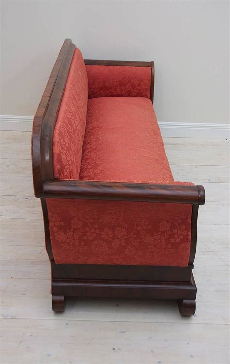 For iron and steel sleigh chairs, consider choosing a couple of seat cushions in varying textures, patterns and colors to maximize comfort and offer a variety of looks. American Empire Sleigh Sofa in Mahogany Attributable to ...