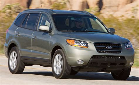 Base gls, se and limited. 2009 Hyundai Santa Fe