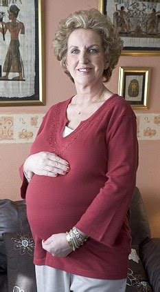 Woman Becomes Oldest Person Ever To Be Given Ivf Treatment By A British Clinic Daily Mail