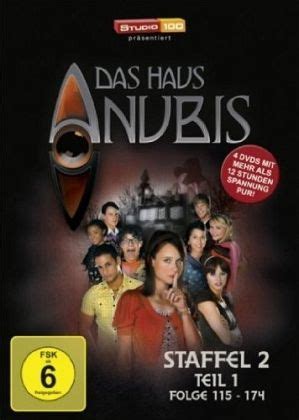 After mysterious things happen in the boarding school haus anubis, eight teenagers, who live there, get to the bottom of things and over time they solve the dark secret behind the wall of this house. Das Haus Anubis - Staffel 2, Teil 1, Folge 115-174 (4 ...