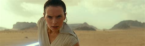 Star Wars 9 Trailer Easter Egg May Reveal Reys Role In The Movie