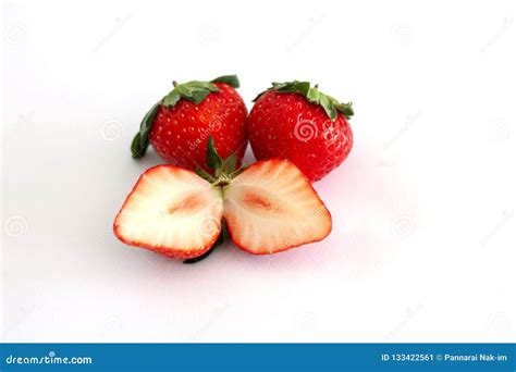 Whole And Sliced Piece Strawberry Fruit Stock Image Image Of Green