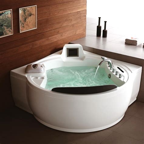 The innovative design of this baby bathtub keeps baby warm during bath time with the insulated double wall tub. Attractive Luxury Whirlpool Bathtub - Top Benefits of the ...