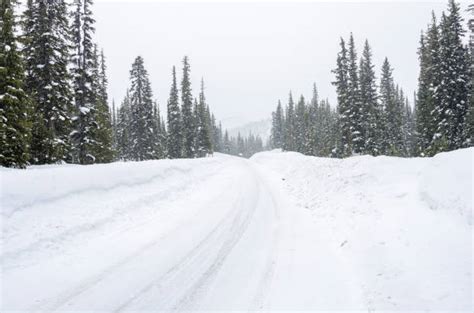 Snowy Mountain Road Stock Photos Pictures And Royalty Free Images Istock