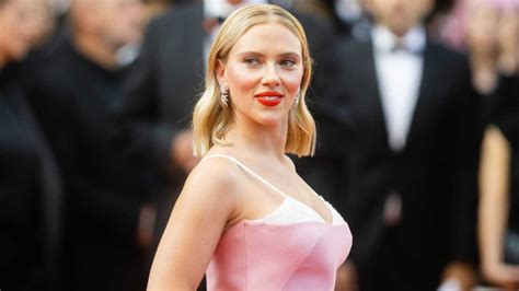 Scarlett Johansson Says Her Husband Took Care Of Baby Cosmo While Shooting Asteroid City