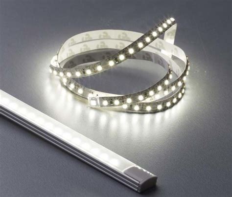 Sycamore Ip65 Flexible Led Strip High Output 2m Warm White Sy7780awwmf