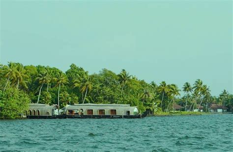 Alleppey Houseboats A Guide On Kerala Houseboats And Cruising Options