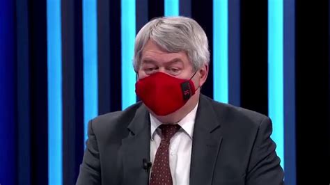 Předseda ksčm vojtěch filip se v rozhovoru s moderátorem danielem takáčem na čt24 vyjádřil k rozhodnutí české vlády o zastropování počtu diplomatů na ruské ambasádě v praze. Vojtěch Filip (KSČM) obhajuje svou snahu zalíbit se Rusku ...