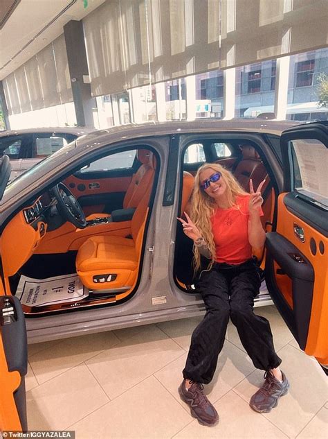 Iggy Azalea Splurges 1million On A Rolls Royce After Joining Onlyfans