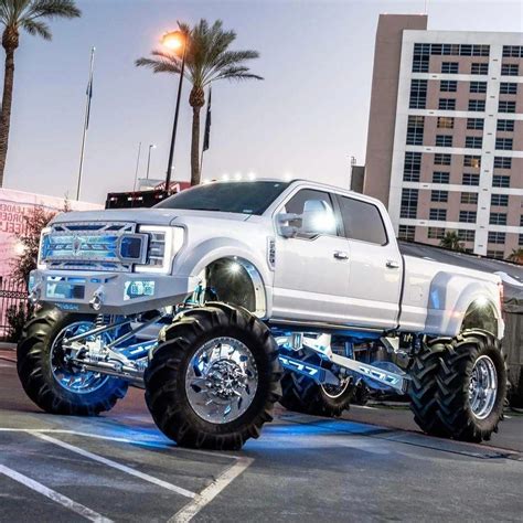 Awesome Jacked Up Trucks Jackeduptrucks Jacked Up Trucks Trucks