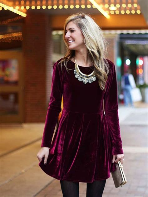 Perfect Velvet Dress Ideas For Holiday Night Outs Winter Wedding