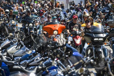 Sturgis Motorcycle Rally Attracts Thousands With Few Masks And Little