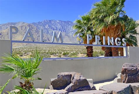 A Visitor S Guide To Exploring Downtown Palm Springs CA PlanetWare