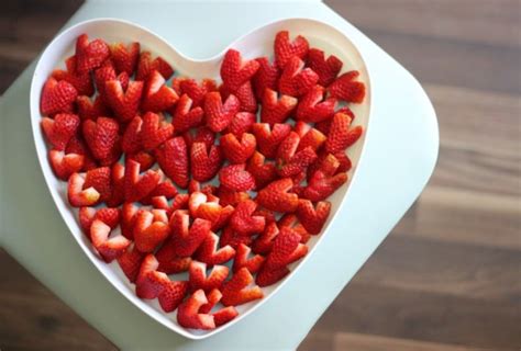 Heart Strawberries For Valentines Day Video Gluesticks Blog