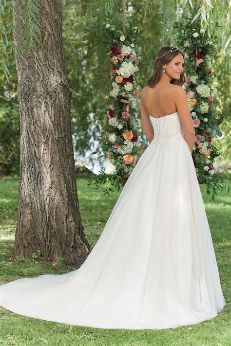 Style 6152 Sweetheart Neckline Ball Gown With Embellished Natural