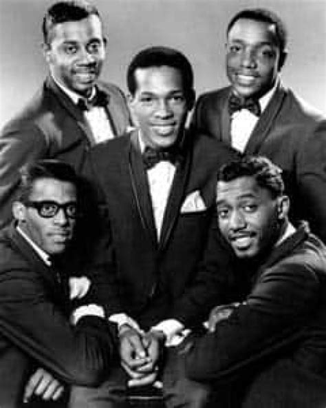 2 Members Of The Temptations Die Cbc News