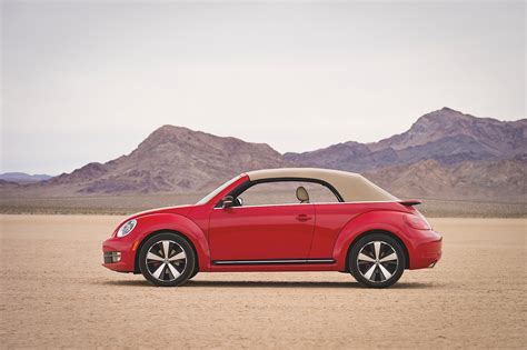 Volkswagen Beetle Cabriolet Specs And Photos 2013 2014 2015 2016