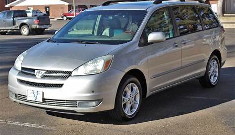 2004 Toyota Sienna XLE Limited 7 Passenger | Victory Motors of Colorado