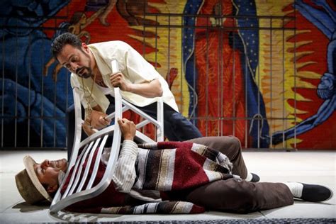 oedipus el rey review brutal murder sensuous incest in el barrio new york theater