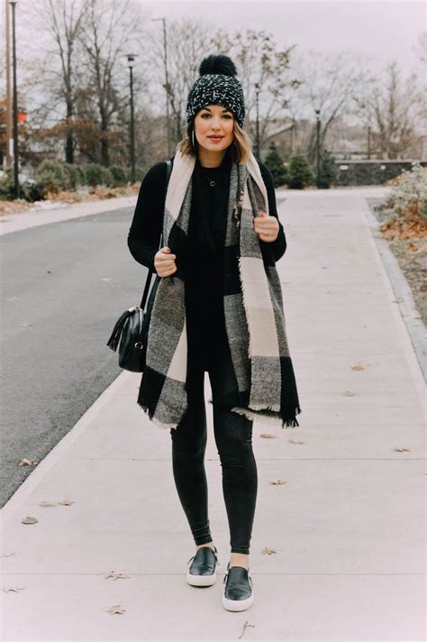 My Take On Athleisure Ff Link Up Athleisure Outfits Winter Lululemon Outfits Athleisure