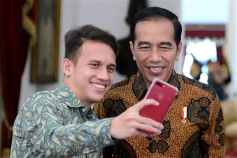 ketika egy maulana selfie dengan presiden jokowi