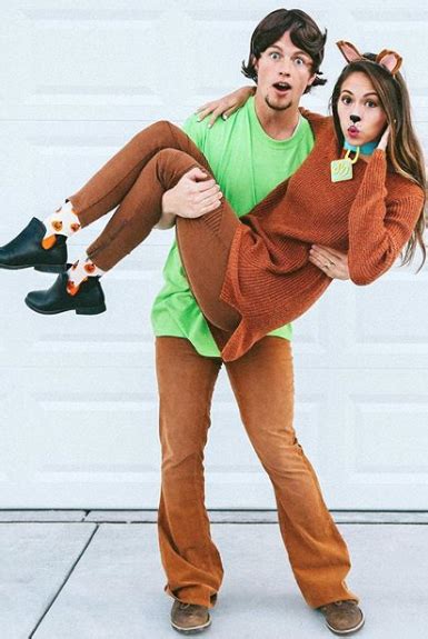 How to shaggy from scooby doo costume! 17 DIY Scooby Doo Costumes - Best Scooby Doo Halloween Costume Ideas