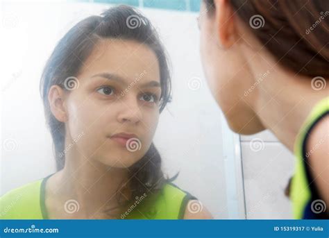 Teenage Girl Looking In Mirror Stock Image Image Of Beautiful Look
