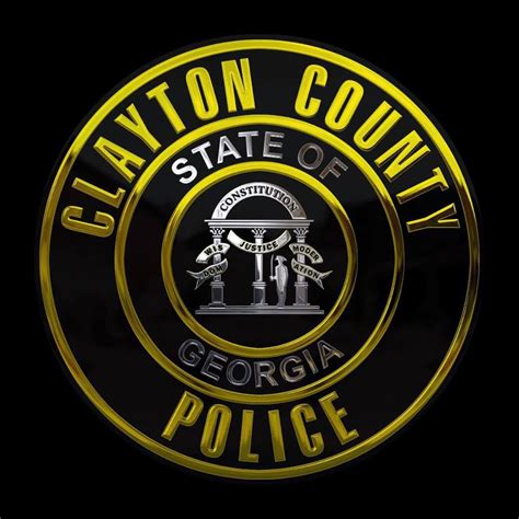 Clayton County Police Officer Citizens Save Mans Life News News