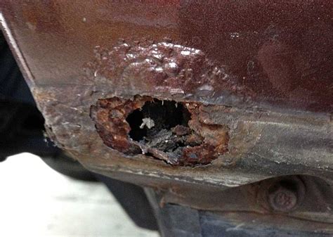 Why do Mercedes rust so bad? 2