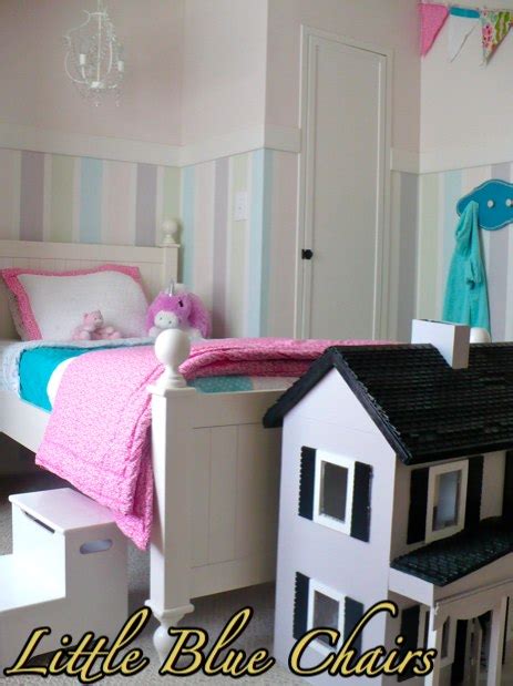 Remodelaholic Girls Room Makeover With Striped Walls