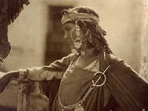 Rojdolma Half Length Portrait Of A Babe Amazigh Girl By Lehnert Berber Women
