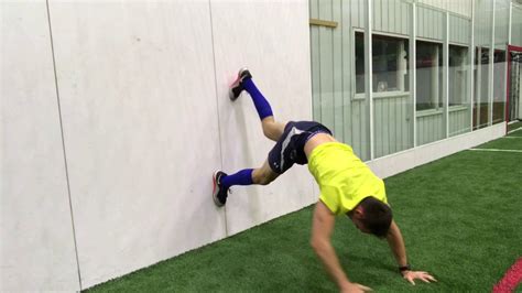 Chest To Wall Handstand Walk Ups Youtube