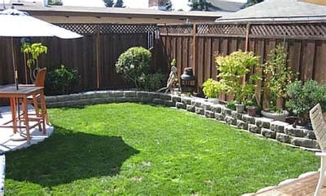 Revamp the outer spaces by trying out these wonderful front yard ideas on a budget. 30+ Unique Backyard Landscaping On A Budget Outdoor areas ...