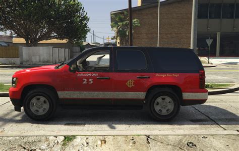 2013 Chevy Tahoe Chicago Fire Old Battalion Chief 25 Gta5