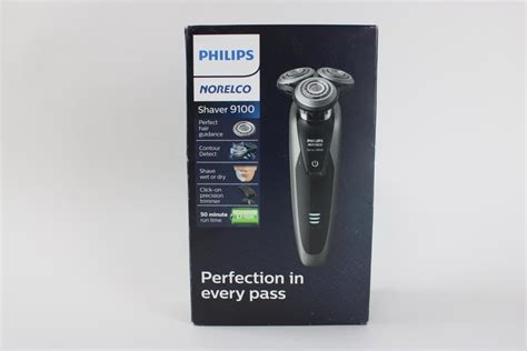 Philips Norelco Series 9100 Wet And Dry Mens Rechargeable Electric