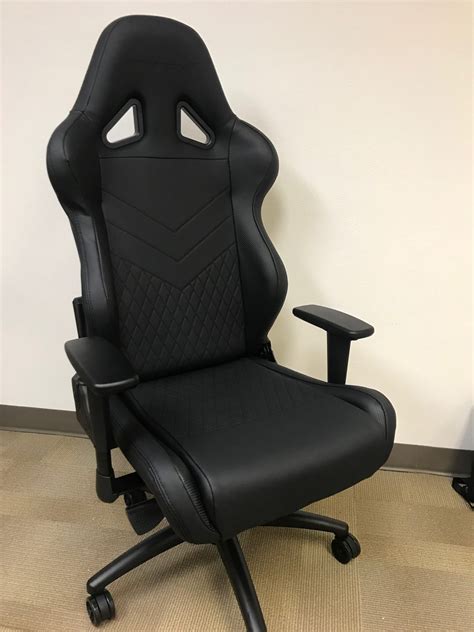 Anda seat's dark wizard chair will have you channeling powerful magicks in no time. Anda Seat Dark Wizard Gaming Chair Review | High Ground Gaming