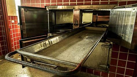 Man Wakes Up Inside Mortuary After Being Declared Dead By Three