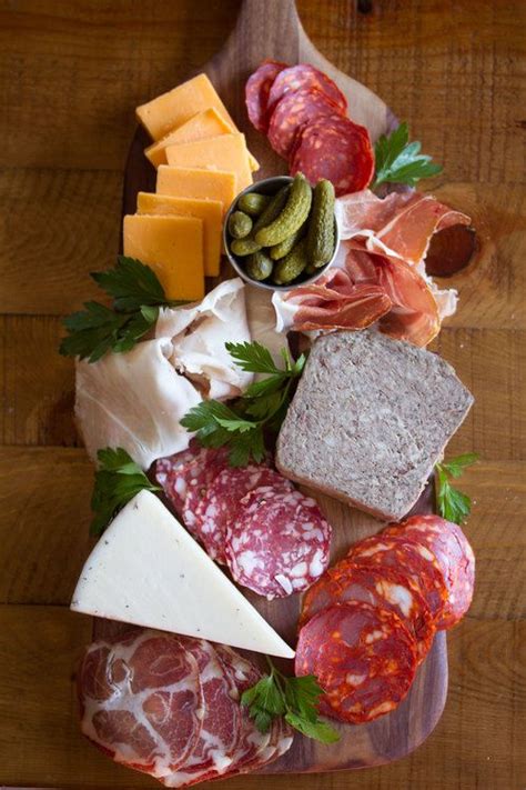 Unusual, but easy to prepare snack consists of ingredients that most housewives are always at hand: How to Put Together A Great Cheese & Charcuterie Board ...
