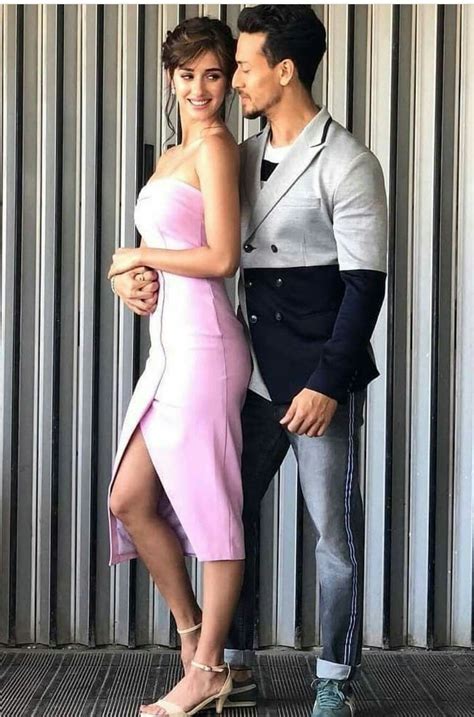 Disha Patani Tiger Shroff Cute Couple Bollywood Actress Hot