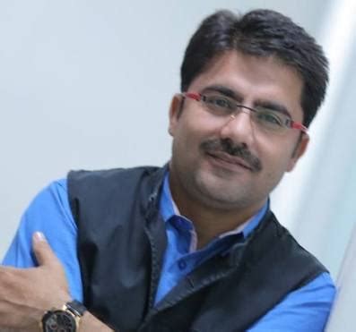जब बीच दंगल शो में rohit sardana ने shoaib jamei का twitter झूठ पकड़ा | dangal aaj tak दिल्ली के शाहीन बाग. Rohit Sardana - Biography And Life Events 1 min read