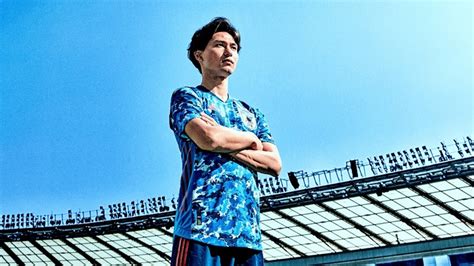Search for text in url. 日本代表の新背番号が発表!南野が10番、鎌田は9番、堂安も11番へ