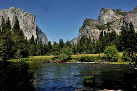 What Is The Yosemite National Park Famous For