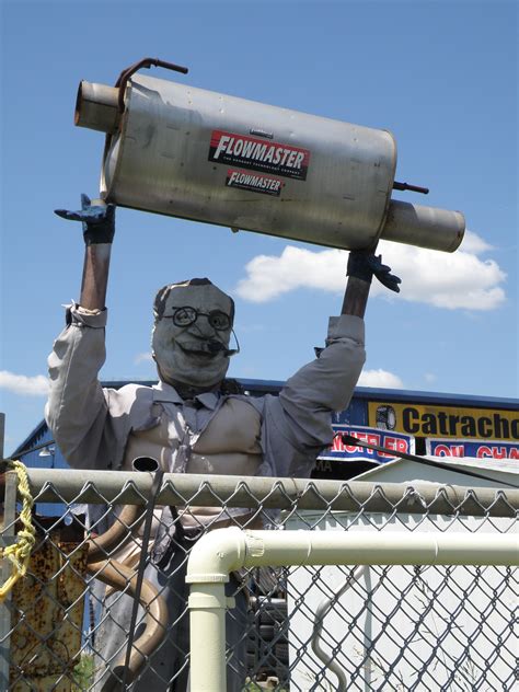 Muffler Men | The Tarrant County Historical Journal