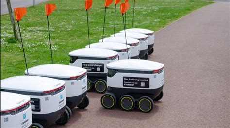 Robot Food Delivery Is Here And Growing Service Robots