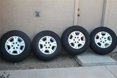 Chevy 17 Aluminum Oem Rims 6 Lug Also Fits Gmc Trucks For Sale In