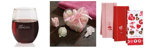 12 Simple Valentine's Day Gifts for Mom