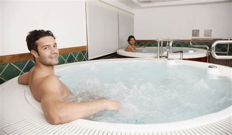 How You Can Benefit From Owning A Hot Tub Be Well Buzz