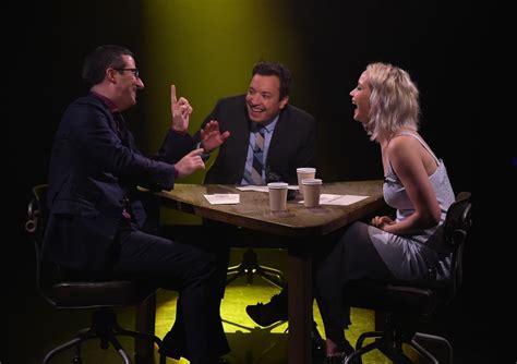 Jennifer Lawrence Appeared On Tonight Show With Jimmy Fallon In Ny 523