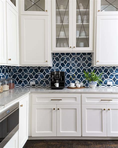 White Cabinets With Navy Backsplash Image To U